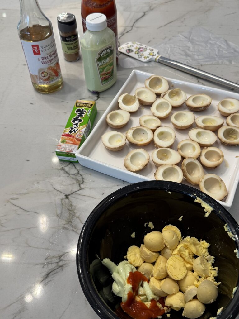 How to fill the devilled eggs
