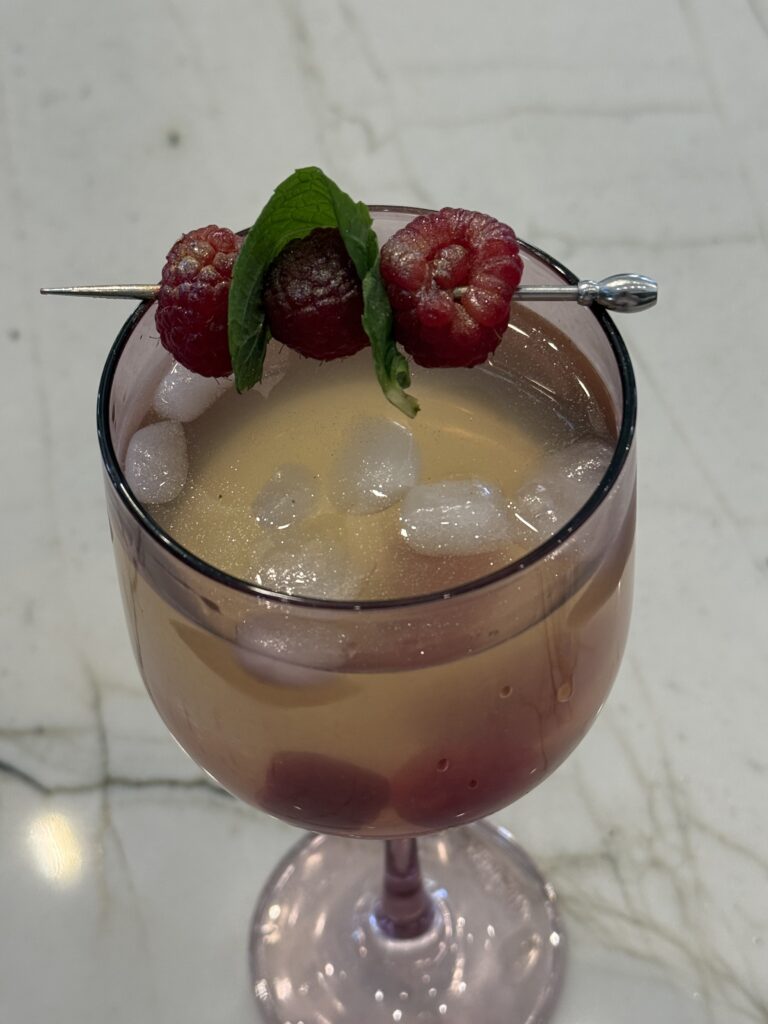 Modern and Interesting Cocktail Garnish Ideas: Gold Dusted Raspberries