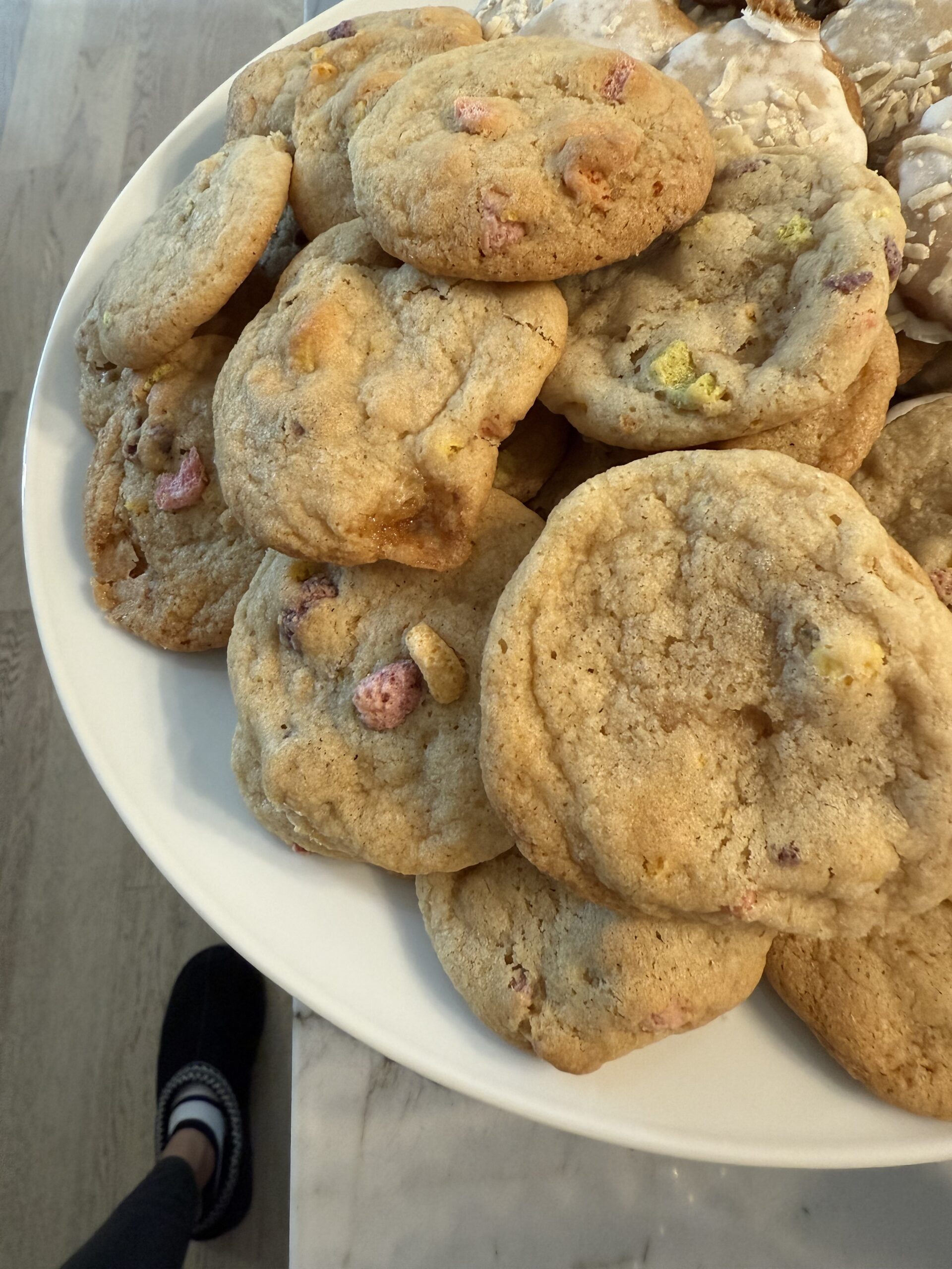 Fruity Pebbles Cookies