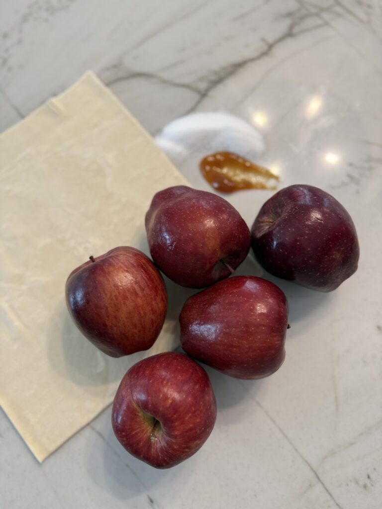 Ingredients for French apple tart 