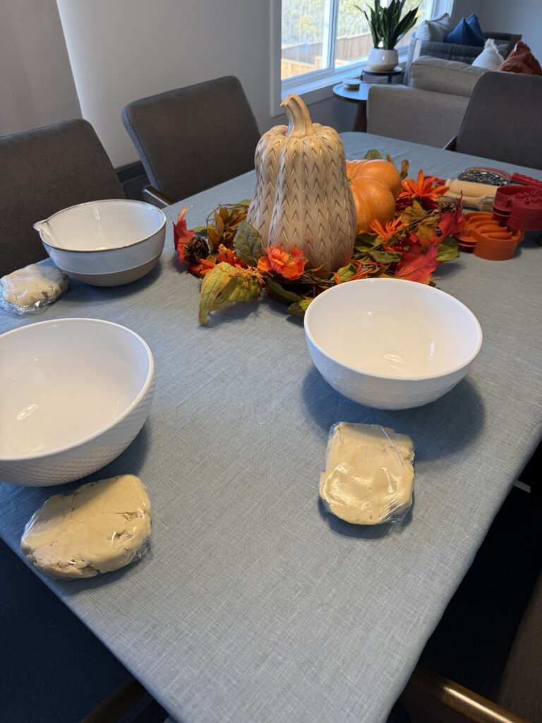 set the pie party tone
