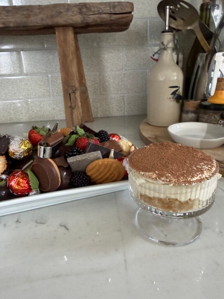 easy sheet pan tiramisu
